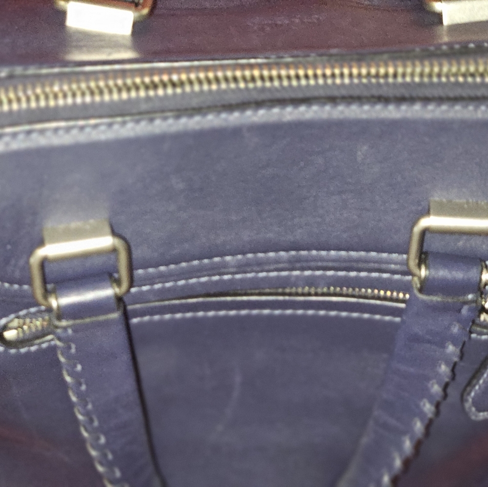Coach - Picture 4 of 6